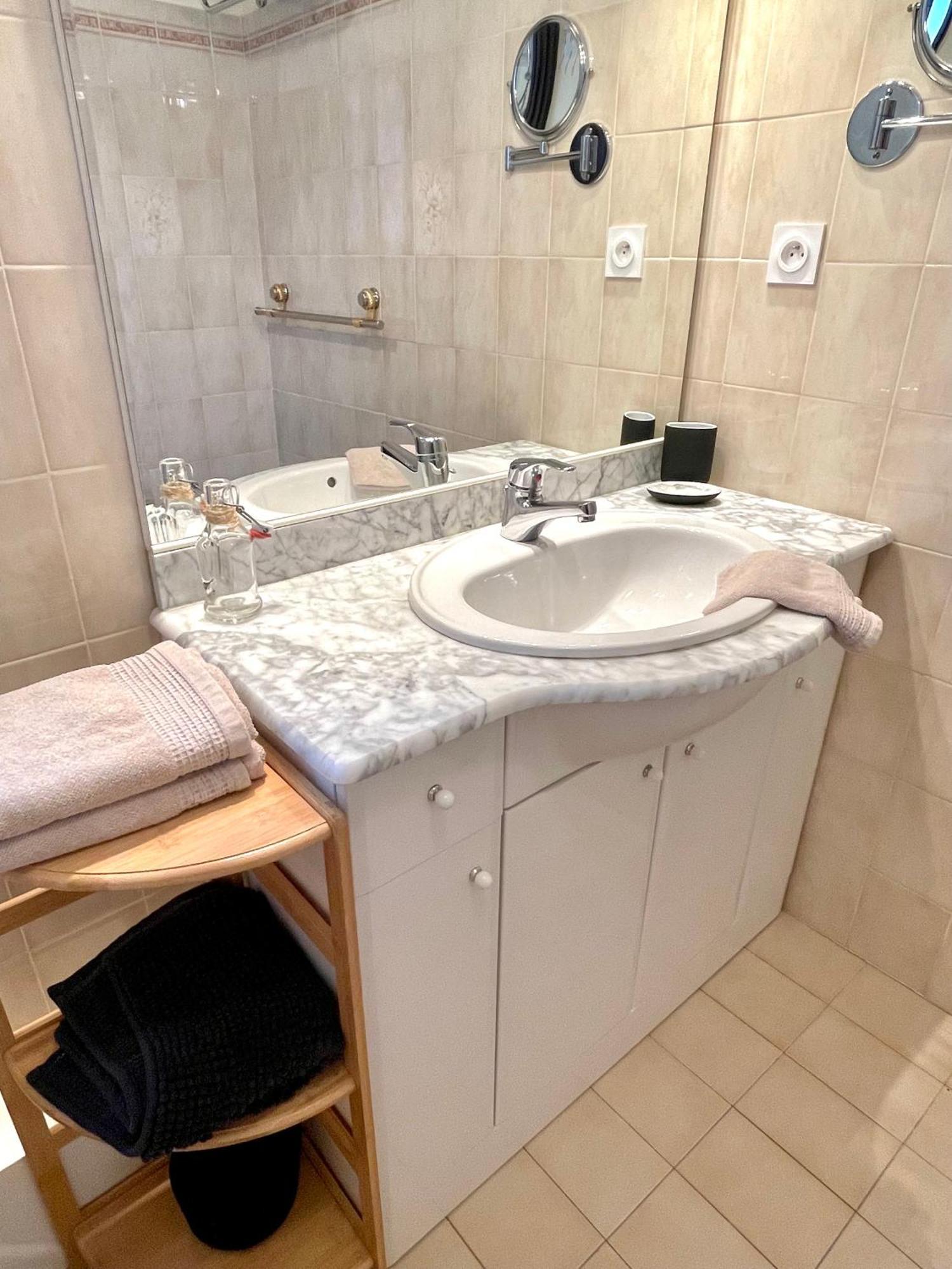 Appartement Plage Et Nature Saint-Raphaël エクステリア 写真
