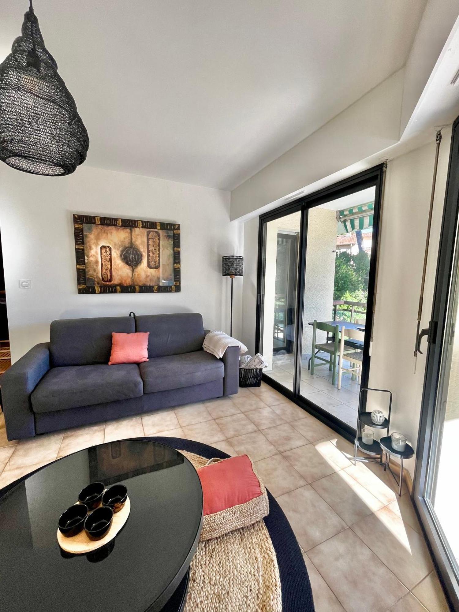 Appartement Plage Et Nature Saint-Raphaël エクステリア 写真